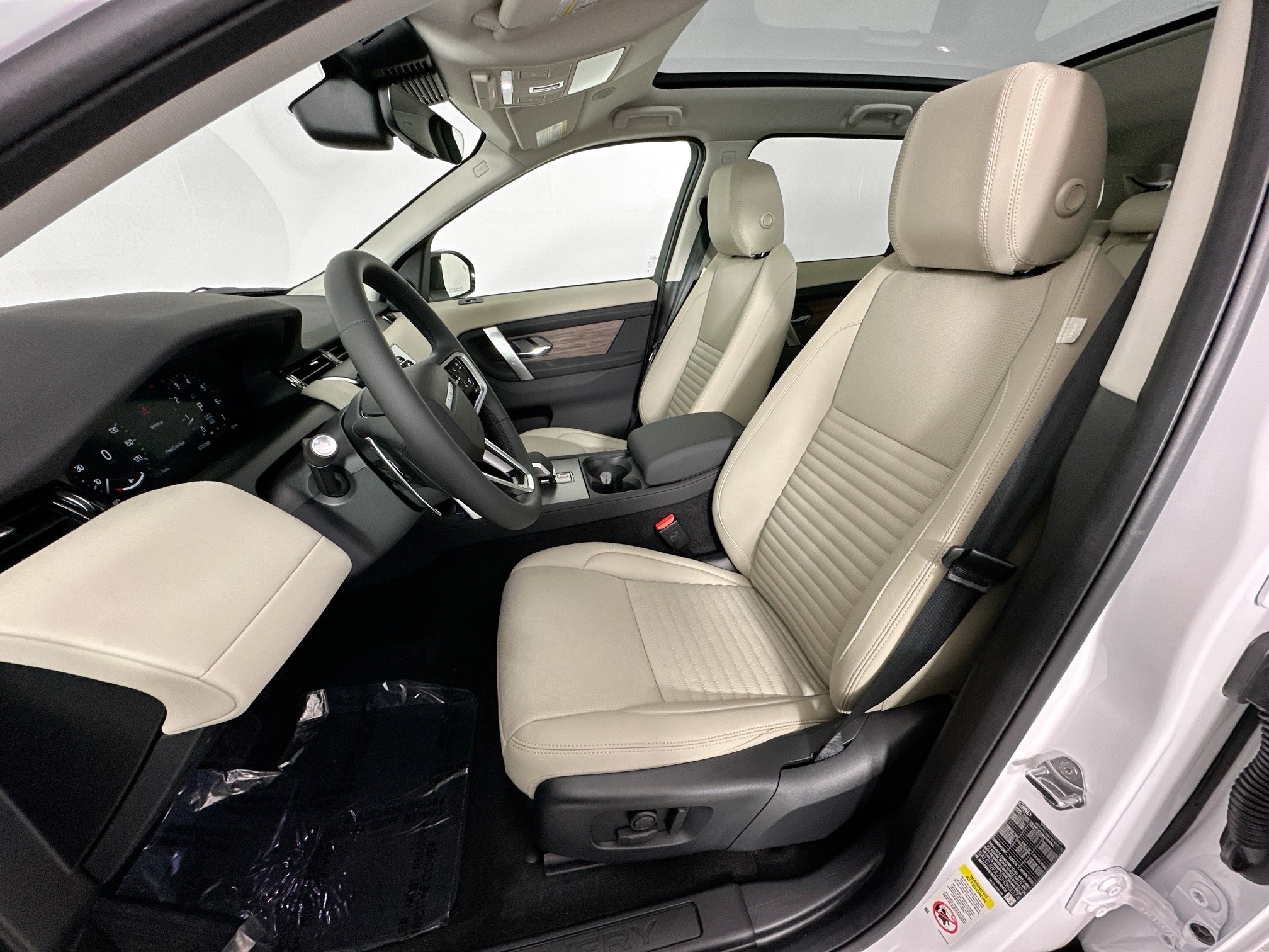 used 2025 Land Rover Discovery Sport car, priced at $45,999