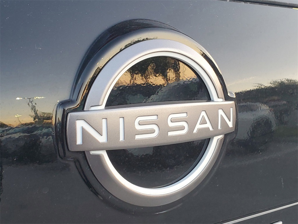 2025 Super Black Nissan Rogue SV FWD SUV