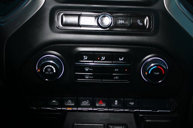 used 2024 Chevrolet Silverado 1500 car, priced at $33,699