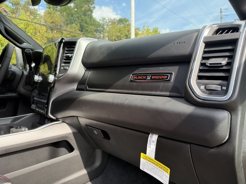 2025 Ram 2500 Big Horn photo 16