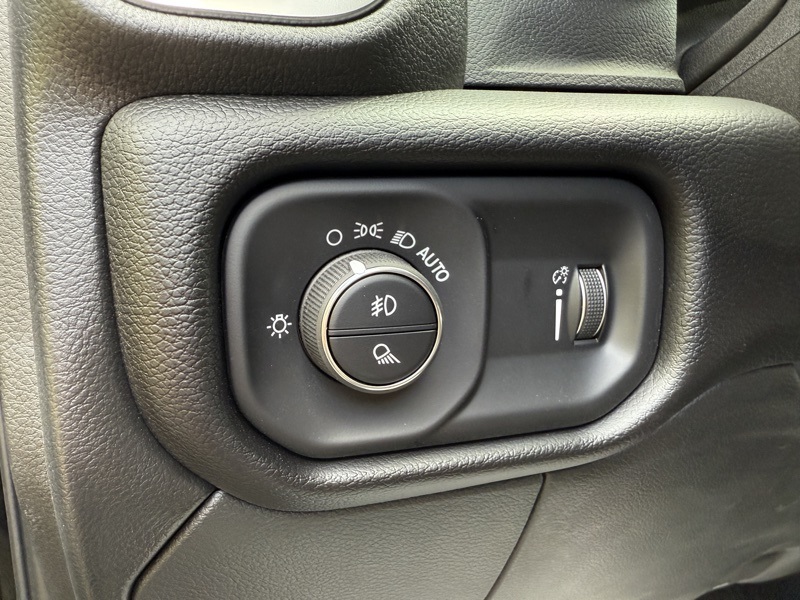 2025 Ram 2500 Big Horn photo 23