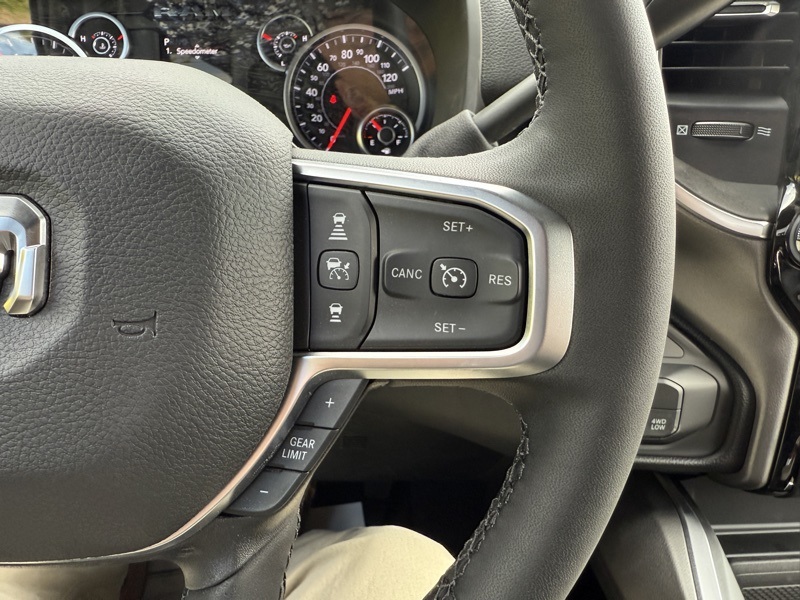 2025 Ram 2500 Big Horn photo 26