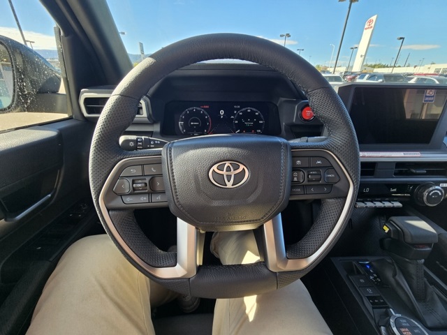 2025 Toyota Tacoma TRD Off-Road Double Cab photo 9