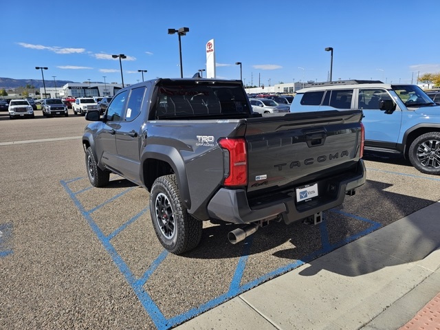 2025 Toyota Tacoma TRD Off-Road Double Cab photo 7