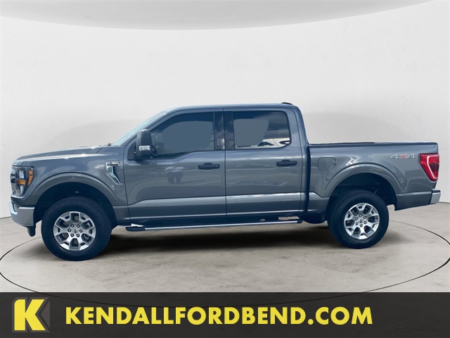 Used 2023 Gray Ford XLT image 2