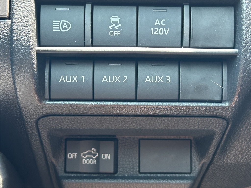 2025 Toyota Tacoma TRD Sport Double Cab photo 21