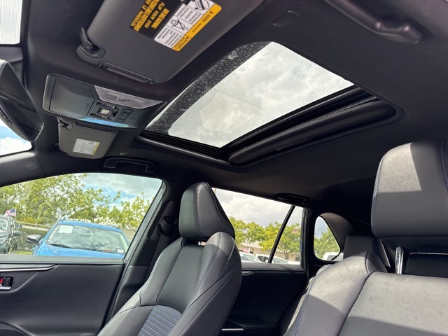 2024 Toyota RAV4 Hybrid XSE photo 2