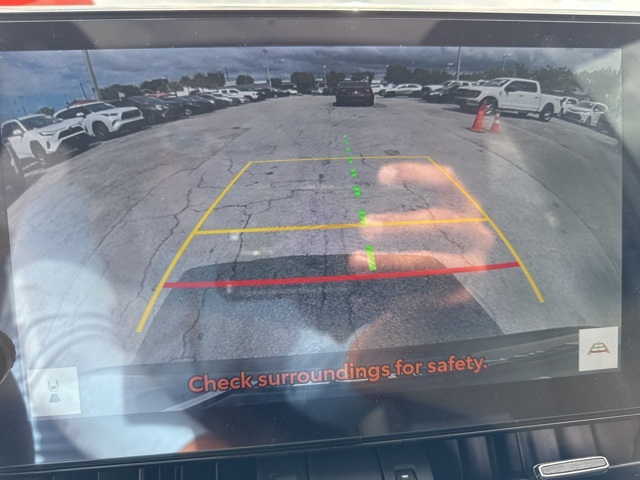 2024 Toyota RAV4 Hybrid XSE photo 4