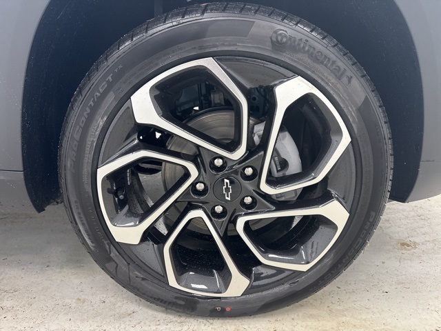 new 2026 Chevrolet Trax car, priced at $27,090