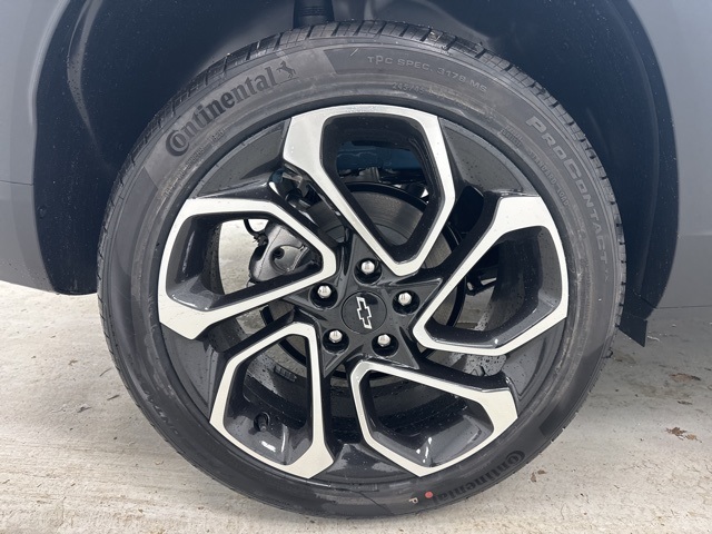 new 2026 Chevrolet Trax car, priced at $27,090