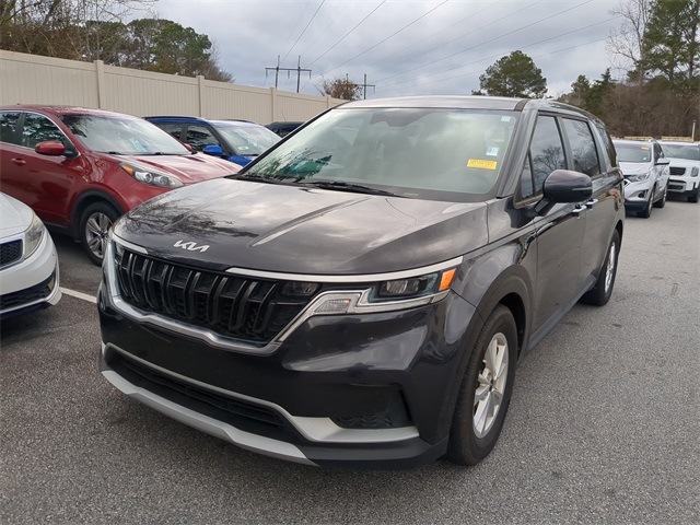 2022 Kia Carnival LX's photo