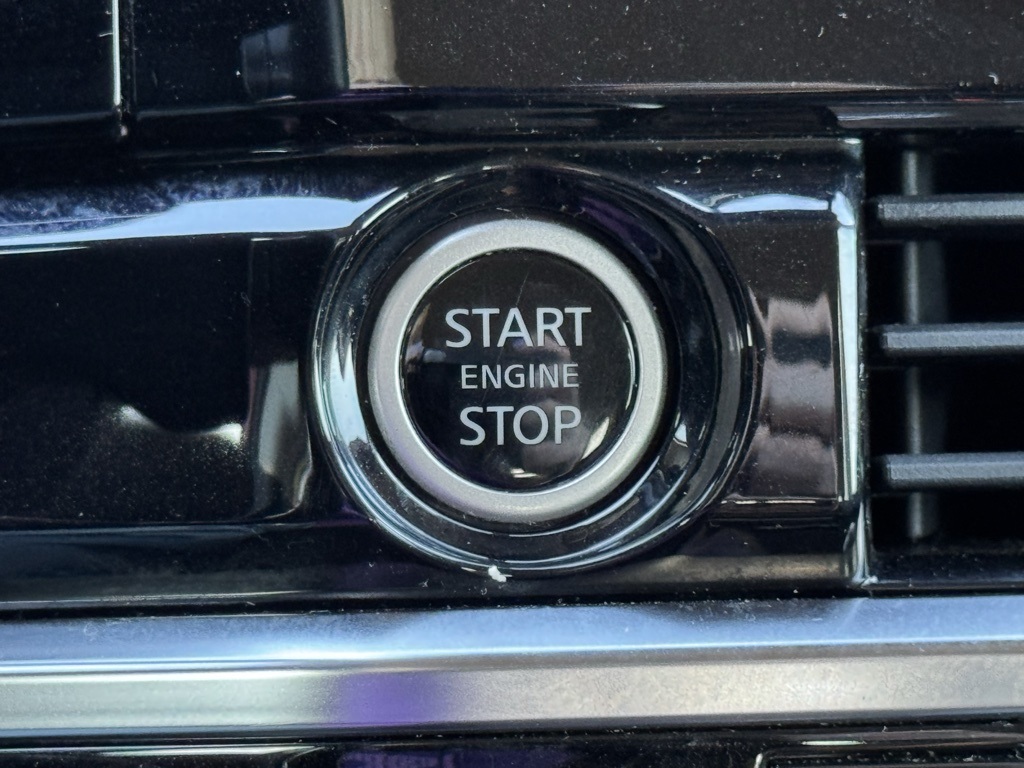 Used 2023 Nissan Pathfinder Sport Utility