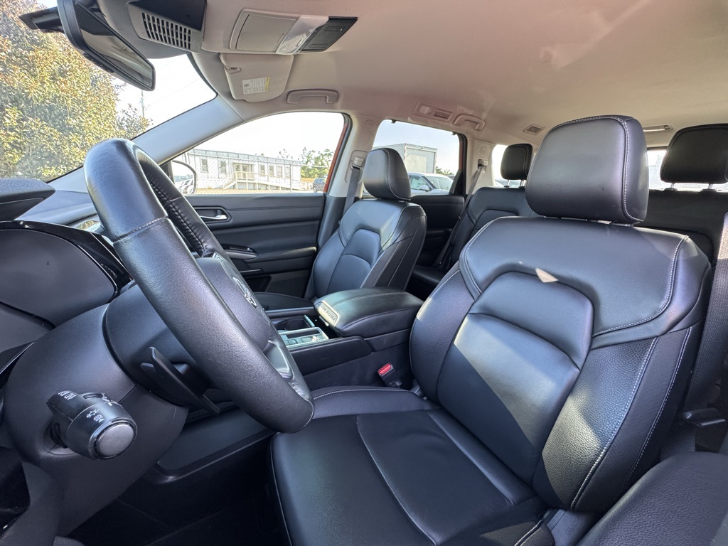 Used 2023 Nissan Pathfinder Sport Utility