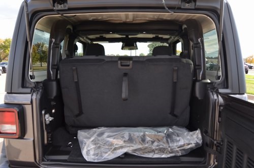 New 2026 Jeep Wrangler SUV