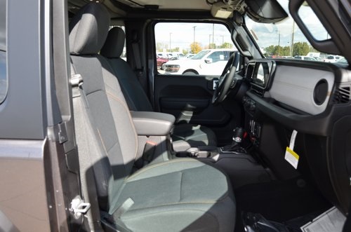 New 2026 Jeep Wrangler SUV