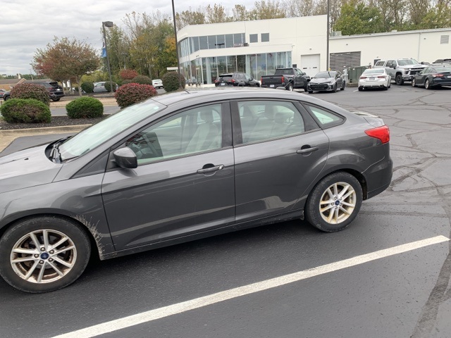 Used 2018 Ford Focus SE with VIN 1FADP3F25JL267812 for sale in Milledgeville, GA