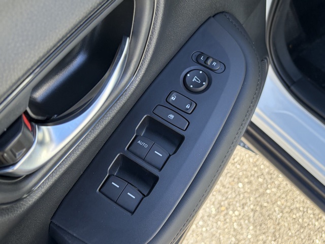 new 2026 Honda HR-V car, priced at $29,605