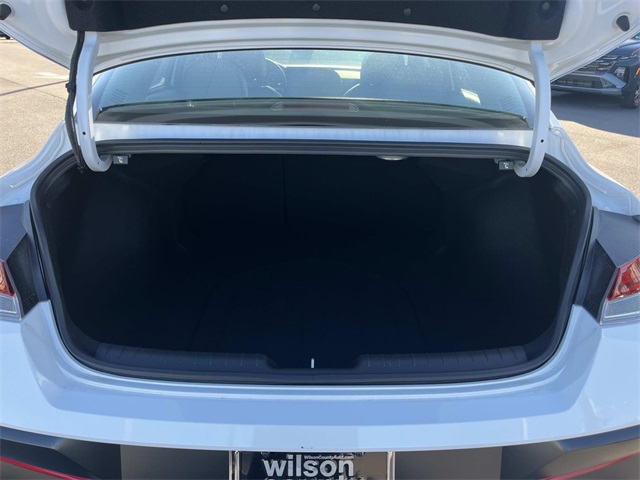 new 2025 Hyundai Elantra Hybrid car, priced at $28,210