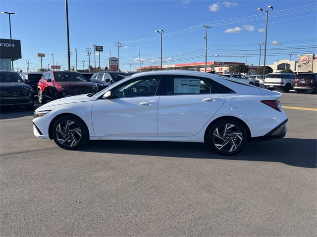 new 2025 Hyundai Elantra Hybrid car, priced at $28,210