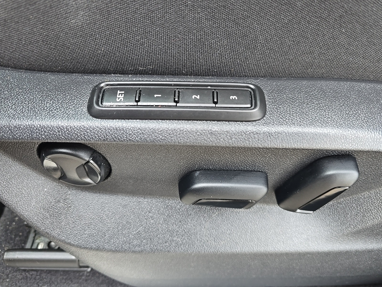 used 2023 Volkswagen Atlas car, priced at $28,300