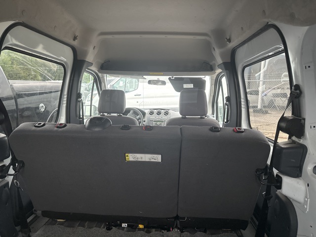 2010 Ford Transit Connect XLT photo 15