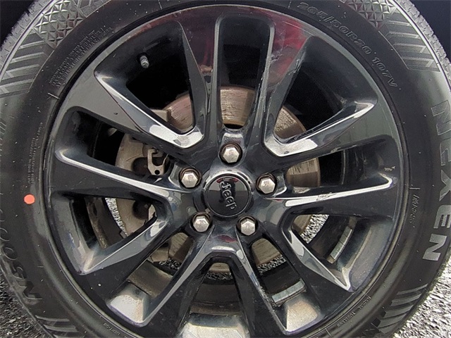 used 2018 Jeep Grand Cherokee car, priced at $16,711