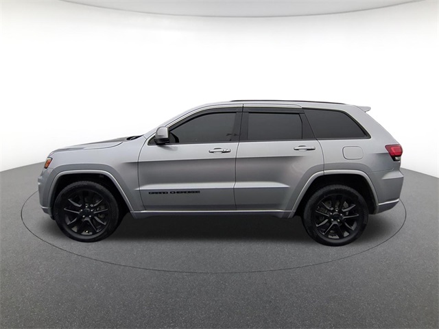 used 2018 Jeep Grand Cherokee car, priced at $16,711