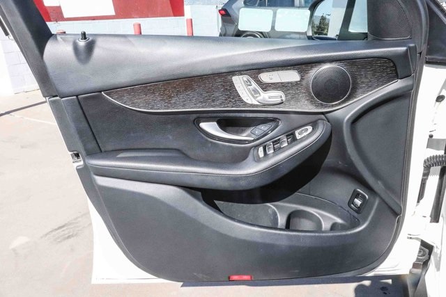 used 2022 Mercedes-Benz GLC car, priced at $22,592