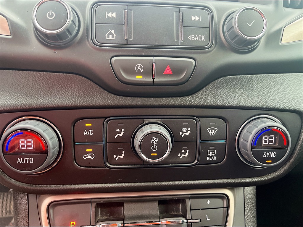 2023 Gmc Terrain Denali photo 13