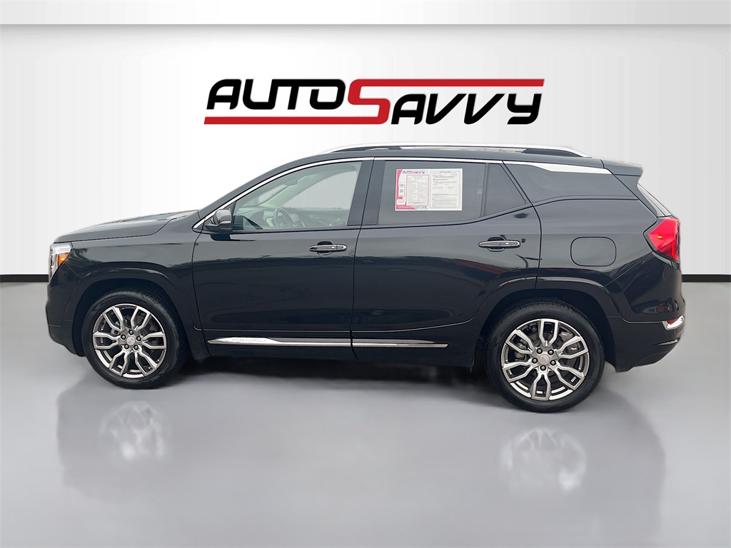 2023 Gmc Terrain Denali photo 2
