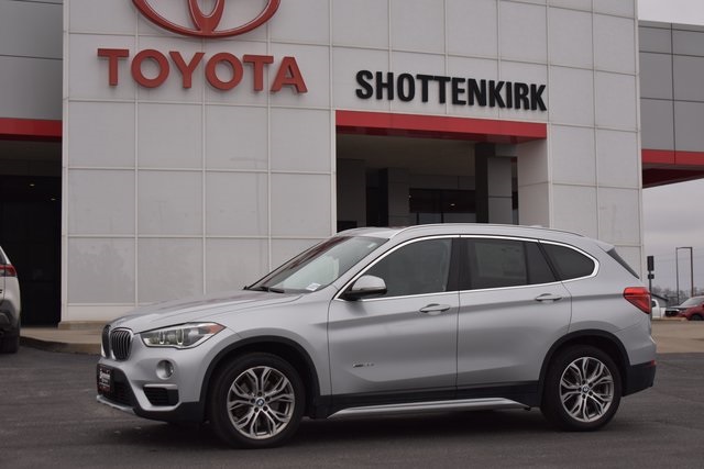 2017 BMW X1 Base's photo