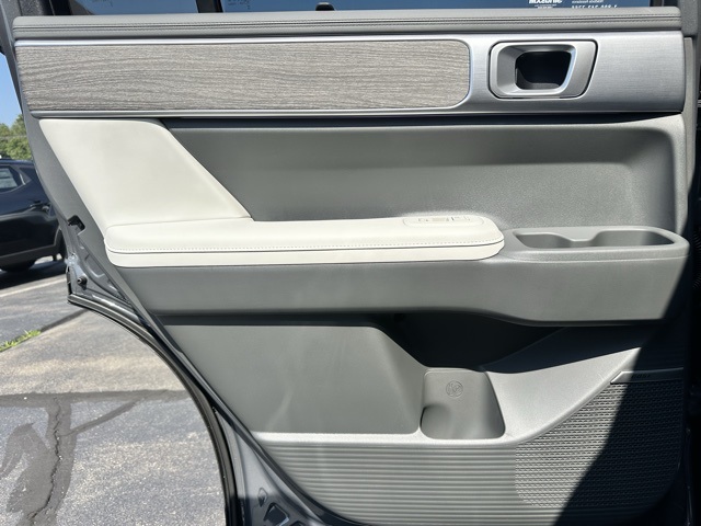 2025 Hyundai Santa Fe Calligraphy photo 25
