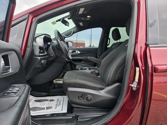 2018 Chrysler Pacifica Touring Plus