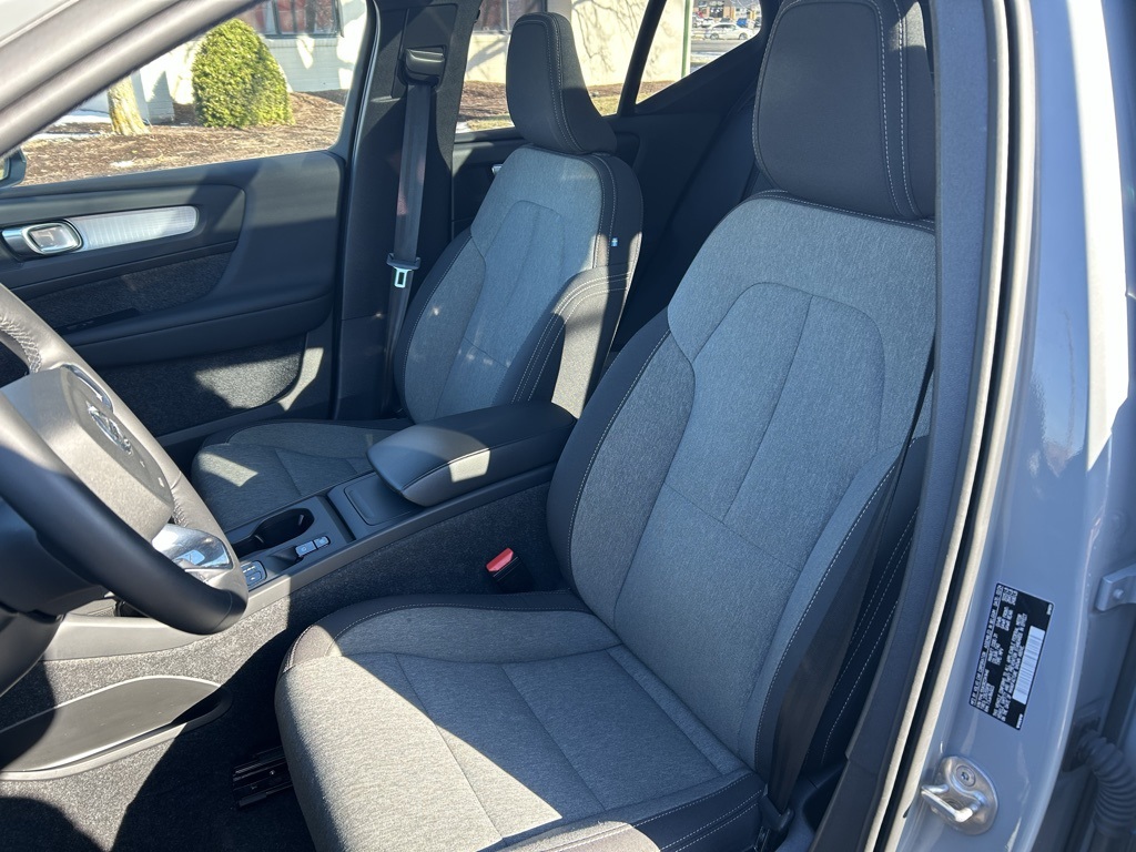 used 2024 Volvo XC40 car, priced at $26,675