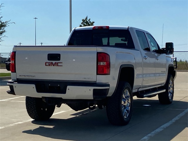 2019 Gmc Sierra 2500 HD Denali photo 9
