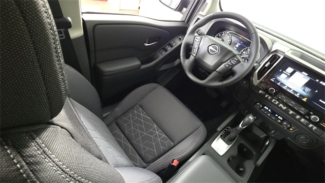 2025 Super Black Nissan Frontier SV RWD Truck