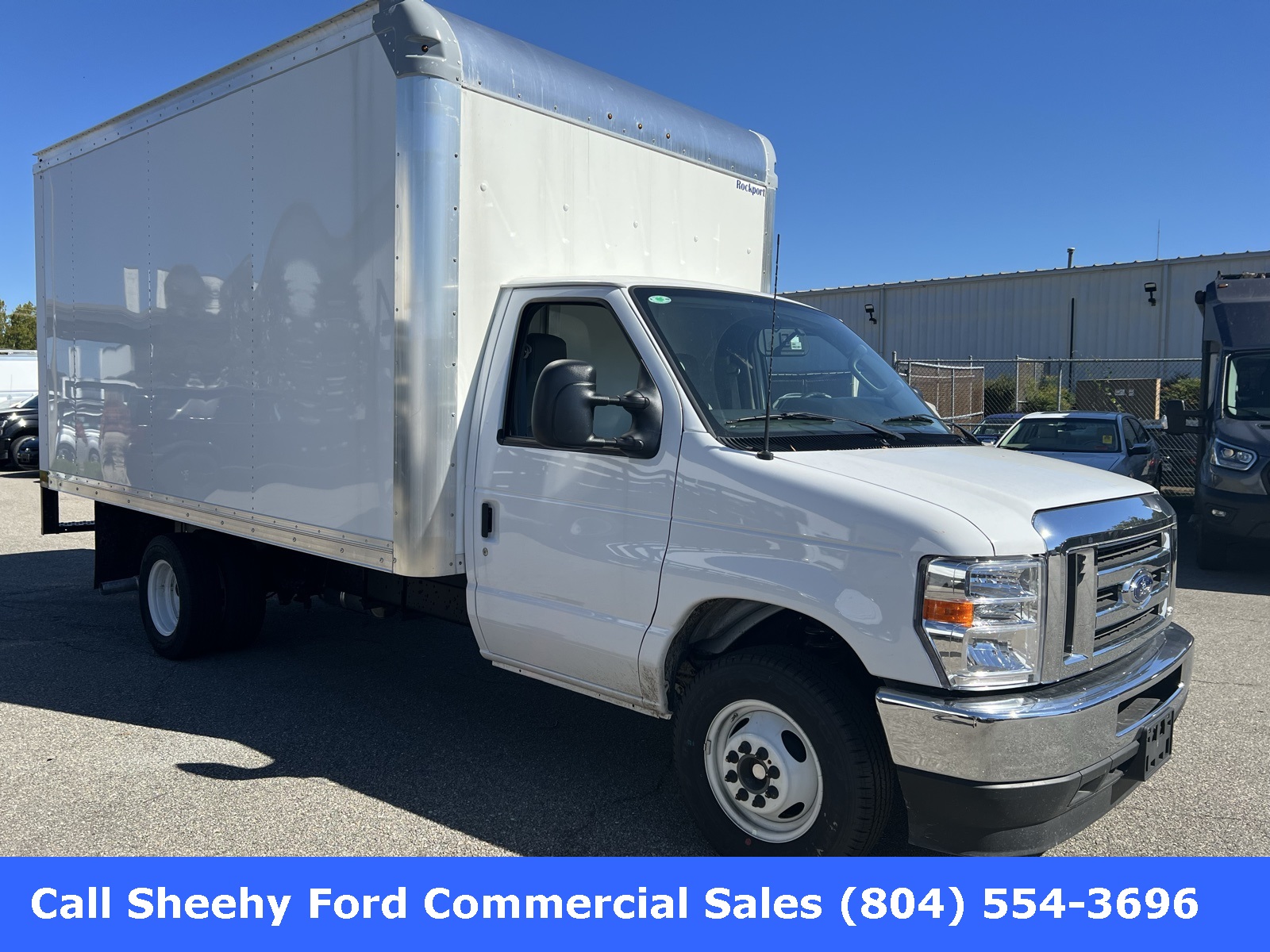 2025 Ford E-350 photo 4