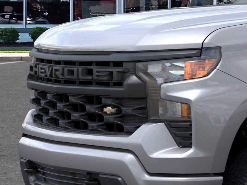 2025 Chevrolet Silverado 1500 Custom 4D Crew Cab 4WD 13