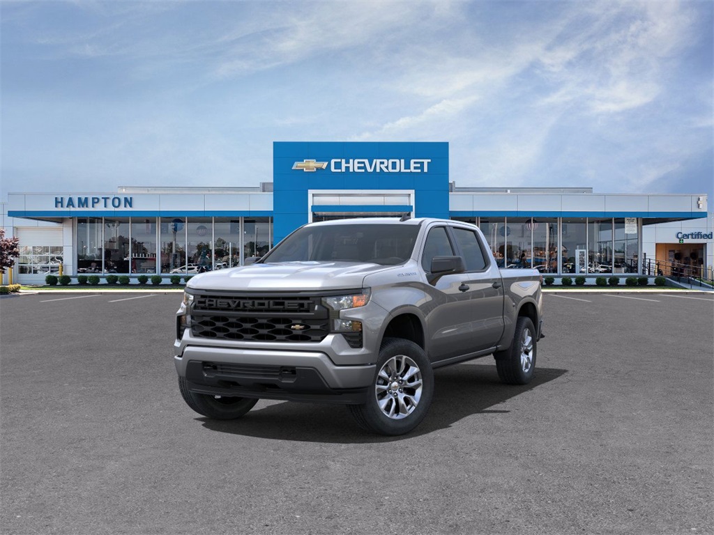 2025 Chevrolet Silverado 1500 Custom 4D Crew Cab 4WD 8