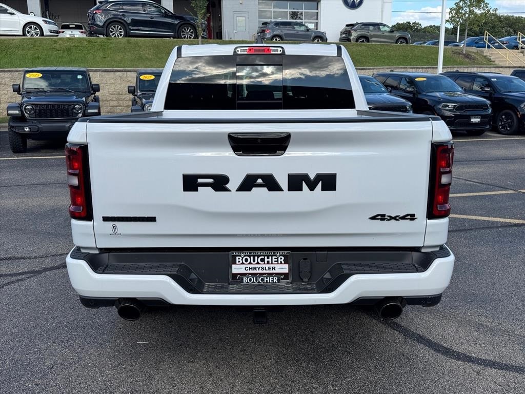 2026 Ram 1500 Big Horn Lone Star Night Edition photo 4