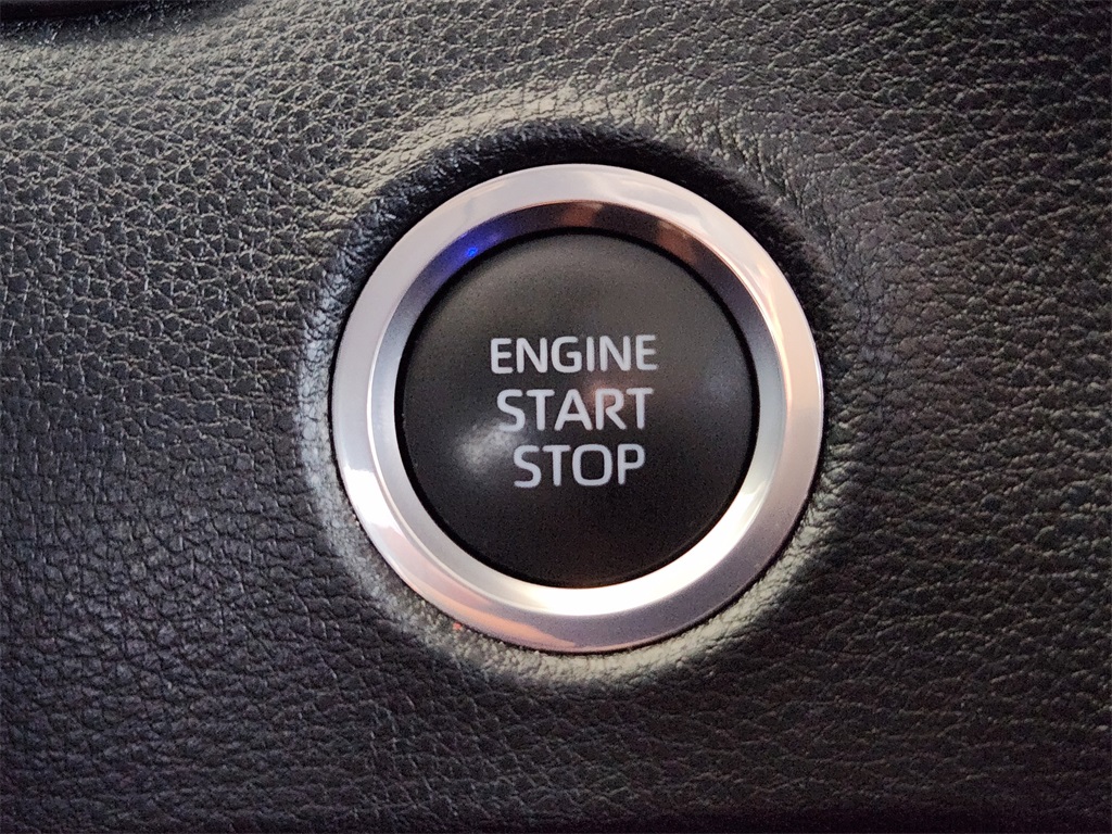 2024 Toyota Tundra SR5 photo 17