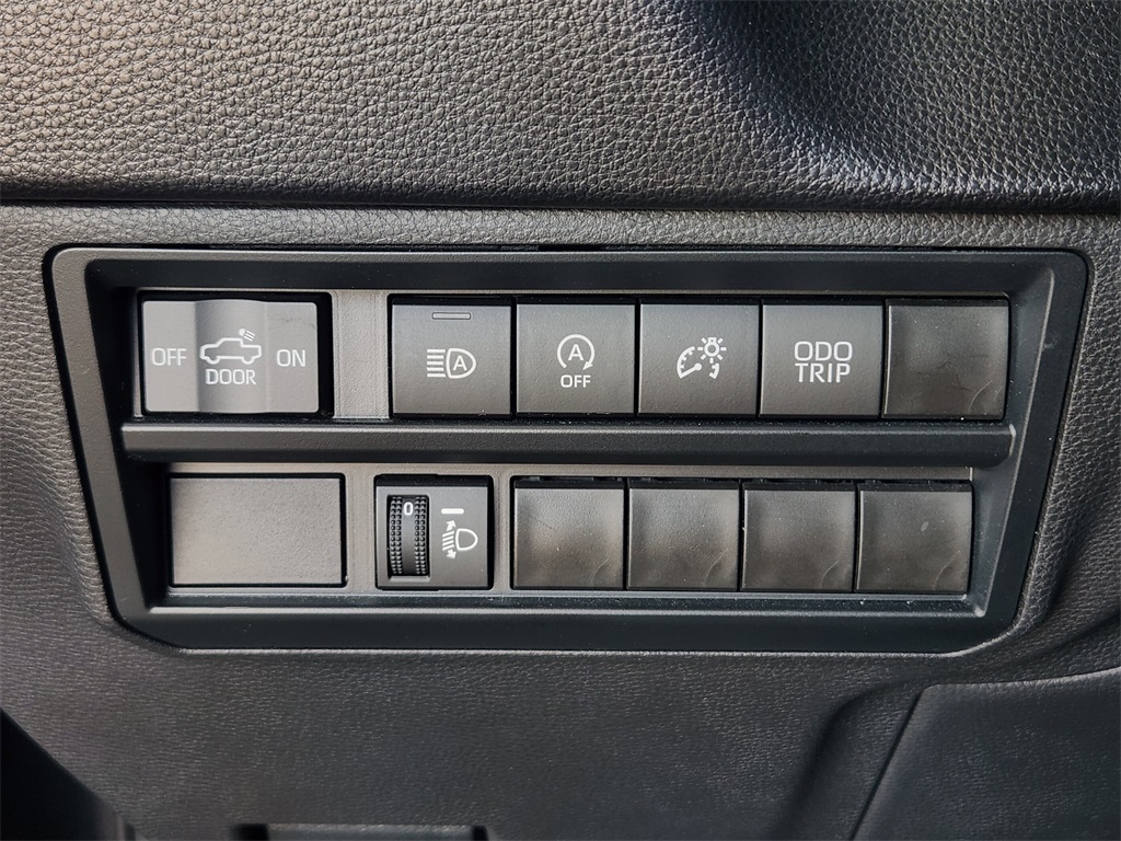 2024 Toyota Tundra SR5 photo 18