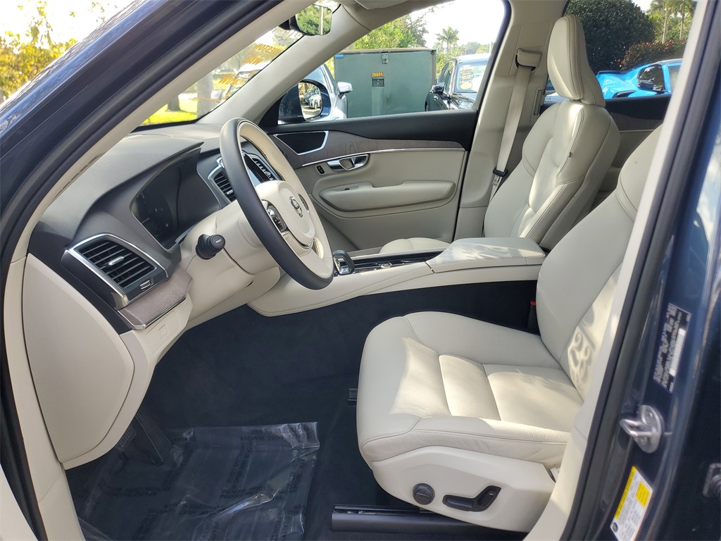used 2023 Volvo XC90 car, priced at $35,895