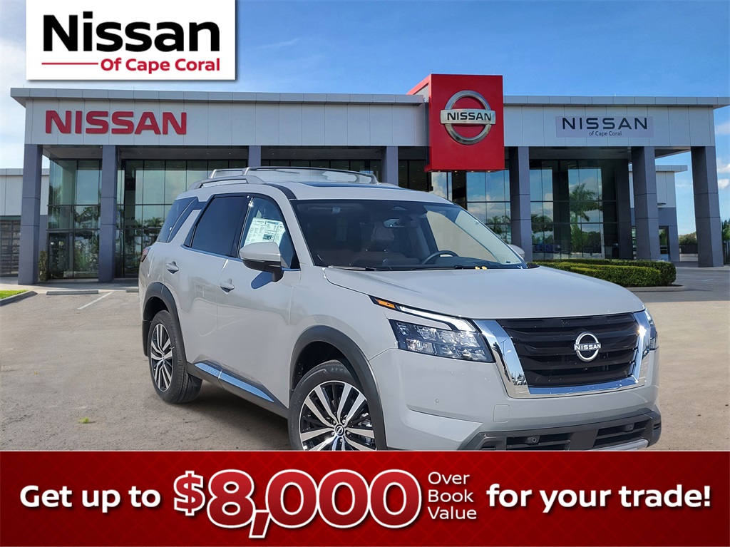 2025 Boulder Gray Nissan Pathfinder Platinum SUV