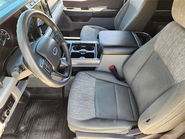 2023 Oxford White Ford Super Duty F-350 DRW XLT 4X4 Truck