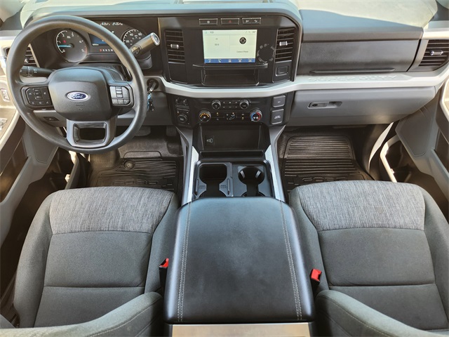 2023 Oxford White Ford Super Duty F-350 DRW XLT 4X4 Truck