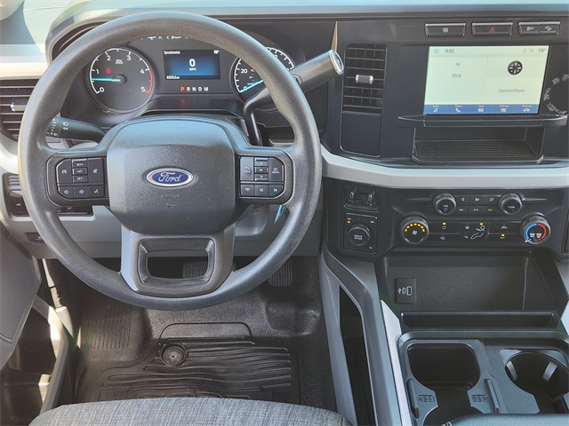 2023 Oxford White Ford Super Duty F-350 DRW XLT 4X4 Truck