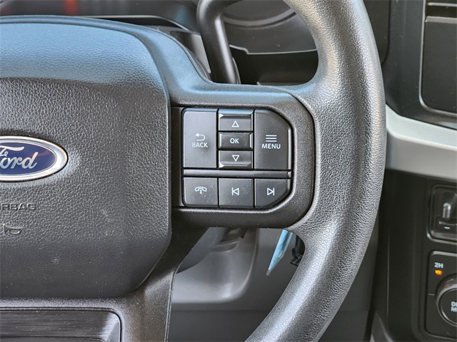 2023 Oxford White Ford Super Duty F-350 DRW XLT 4X4 Truck