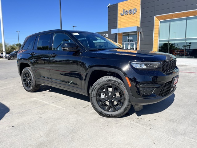 2025 Jeep Grand Cherokee Altitude's photo