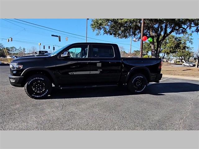 2026 Ram 1500 Rebel Crew Cab 4x4 5'7" Box